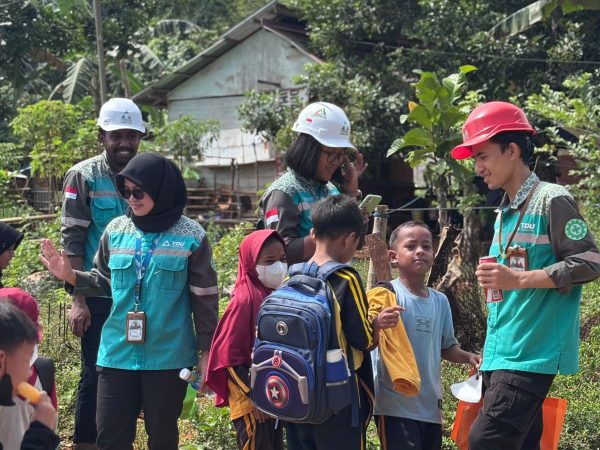 PT. Trinusa Dharma Utama Bagikan Ribuan Masker 