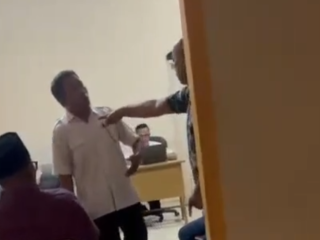 Dipersulit PBG Nyaris Adu Jotos, Warga: Betapa Buruk Kamu Punya Pelayanan, "Anj*ng"